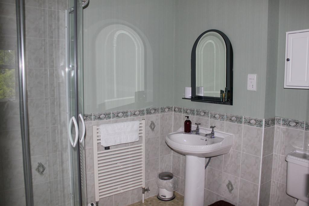 Barton House Bed & Breakfast Matlock  Dış mekan fotoğraf